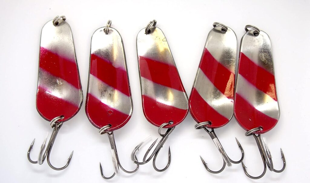 handmade-fishing-spoon-lure-set-unique-brass-copper-fishing-tackles-for-pike-and-bass-fishing-in-a-gift-box