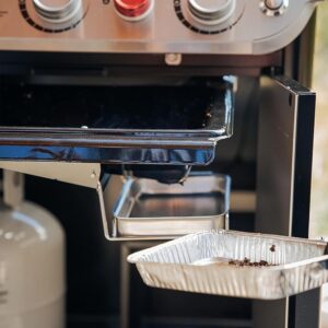 Seamless grease management – Because nobody likes flare-ups… or cleanup.